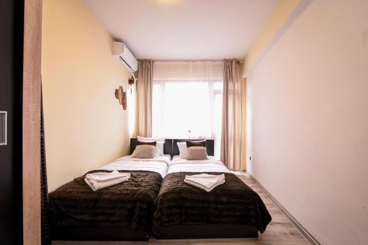 Family Hotel Ski Lift Hotel Bansko Exterior photo